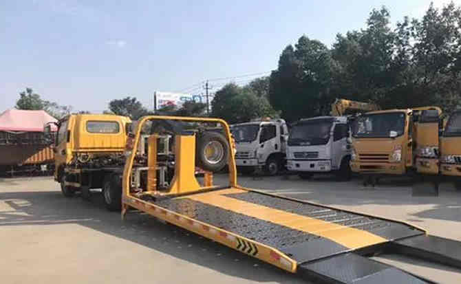 阿拉善左旗汽车中途维修案例